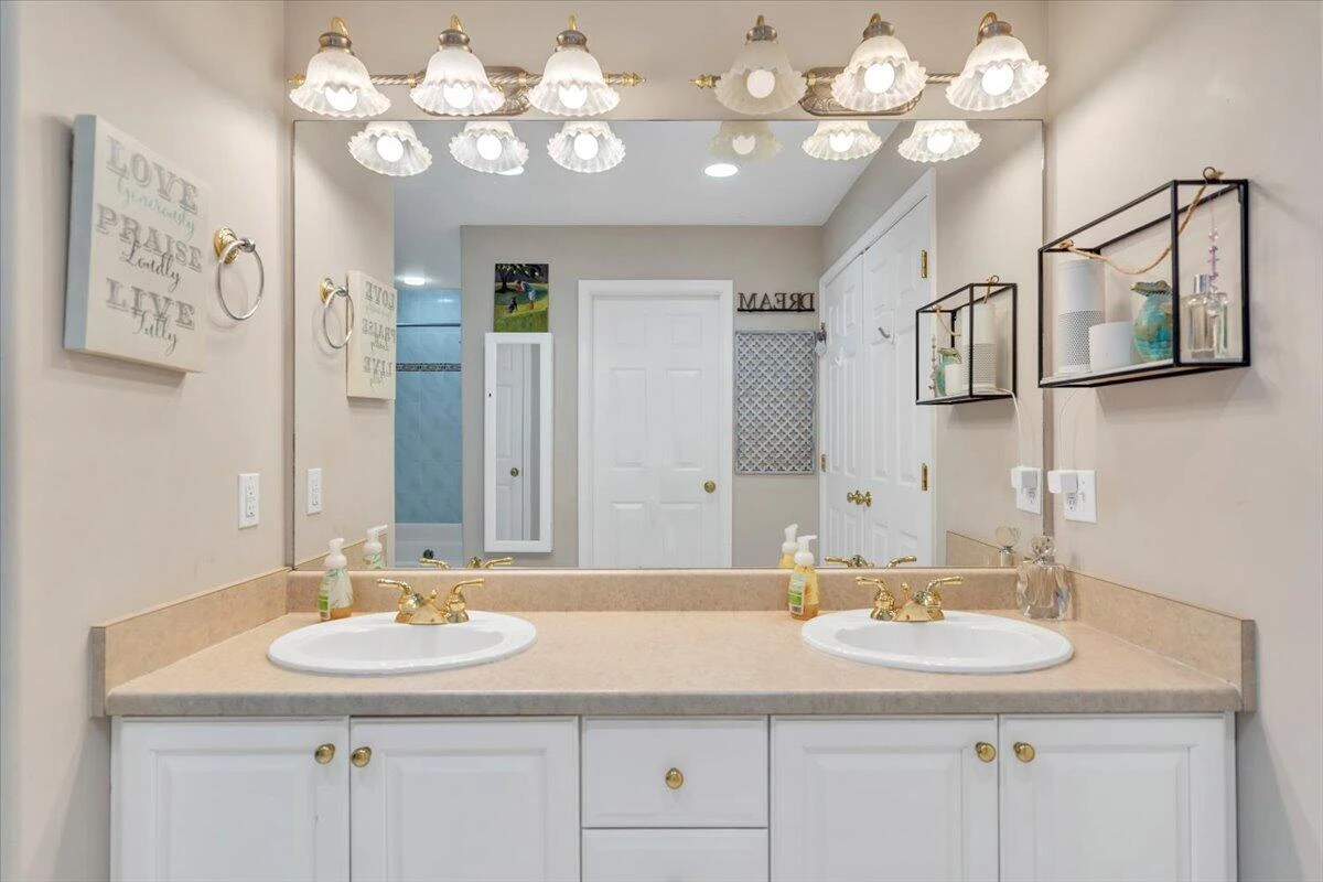 60 Cameron CIR - Photo 36