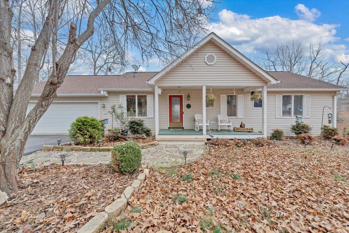 60 Cameron CIR - Photo 4
