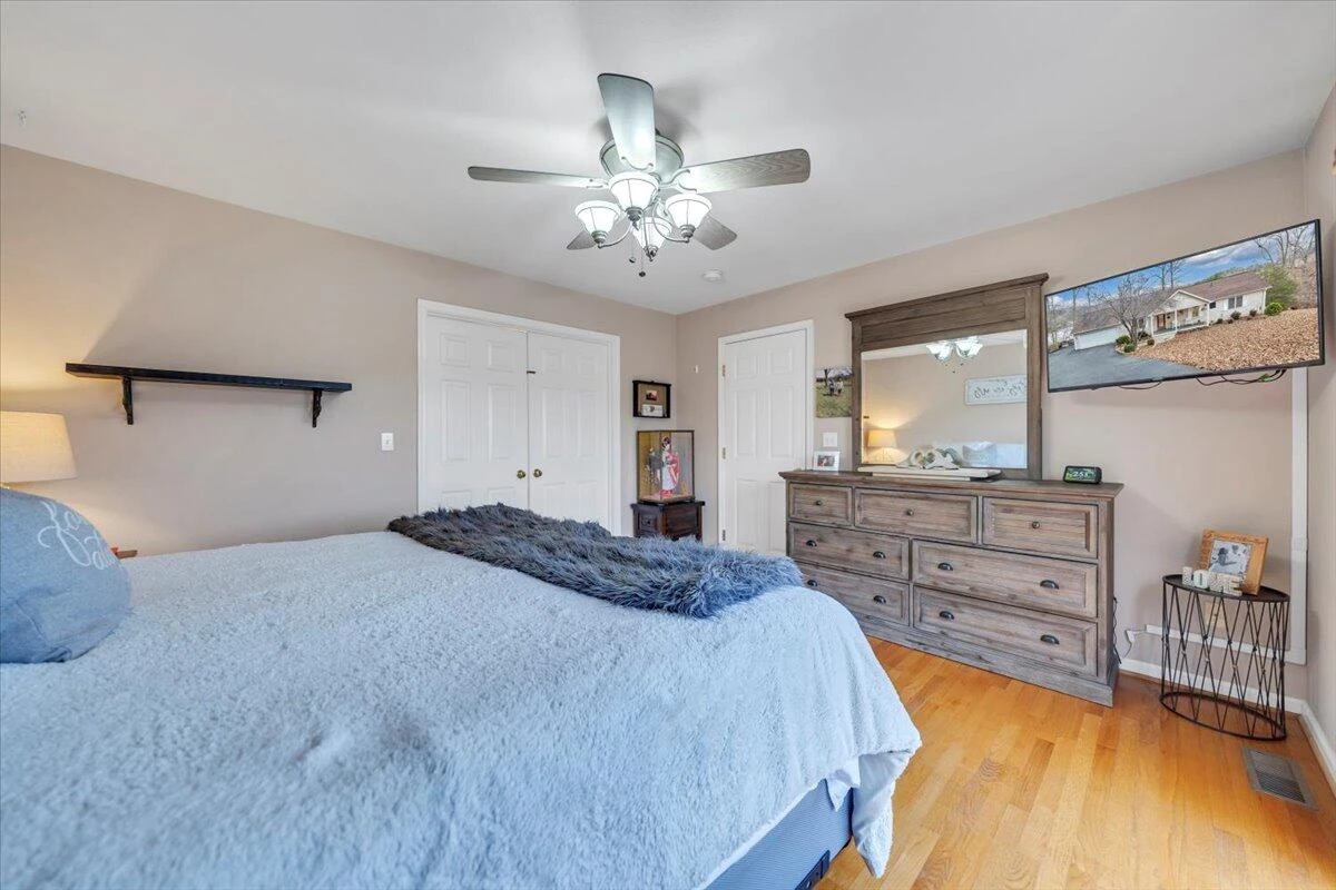 60 Cameron CIR - Photo 48
