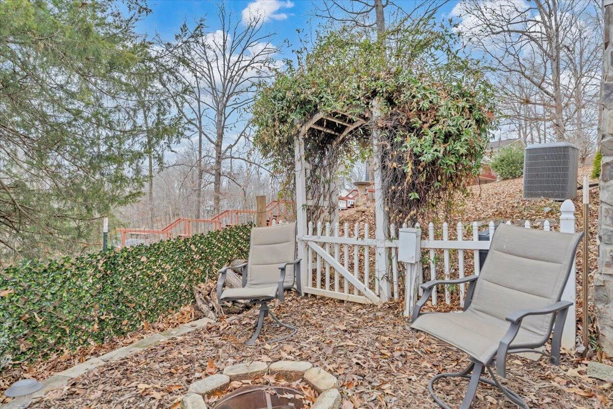 60 Cameron CIR - Photo 62