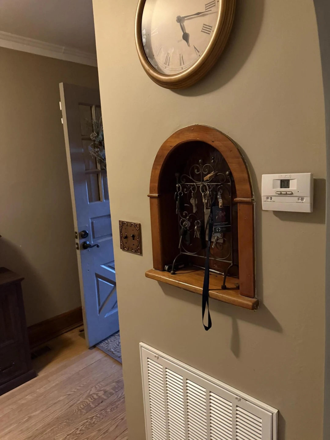 107 N Wills AVE - Photo 13