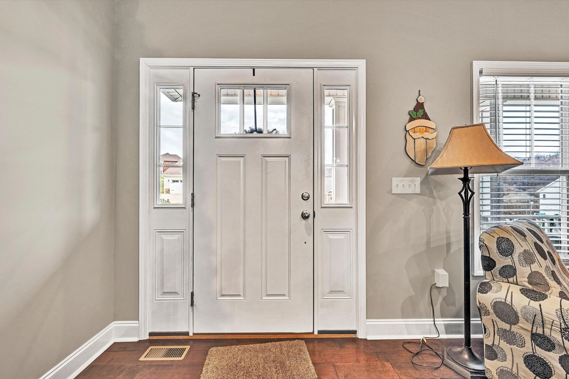 226 Savannah DR NE - Photo 10