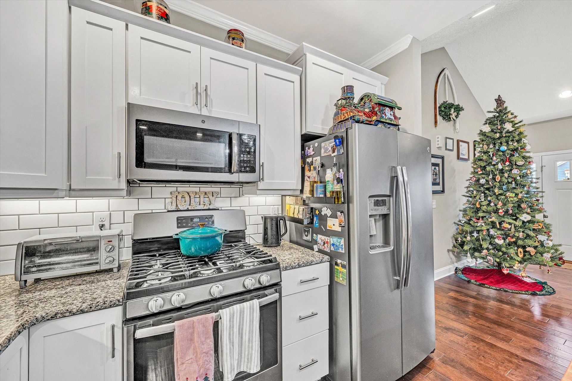 226 Savannah DR NE - Photo 19