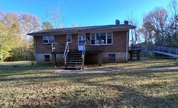 160 Oak Crest RD