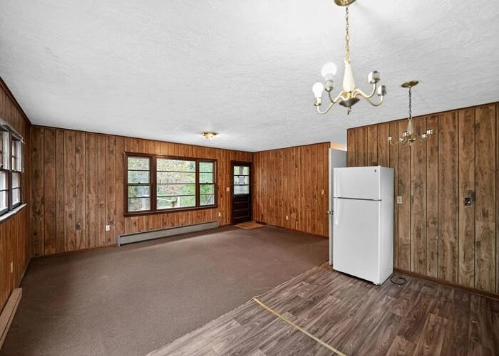 160 Oak Crest RD - Photo 4