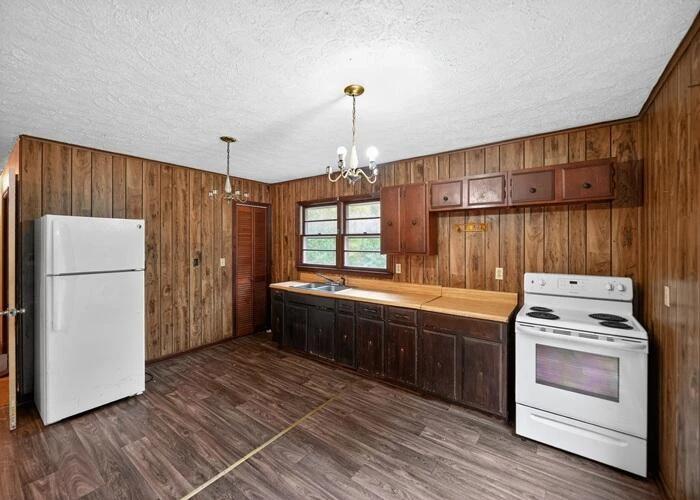 160 Oak Crest RD - Photo 8