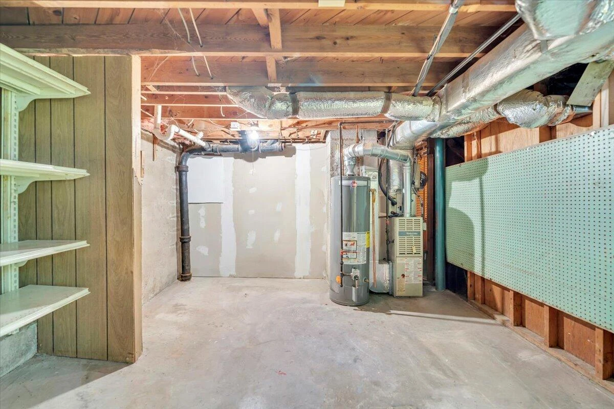 1319 Pechin AVE SE - Photo 28
