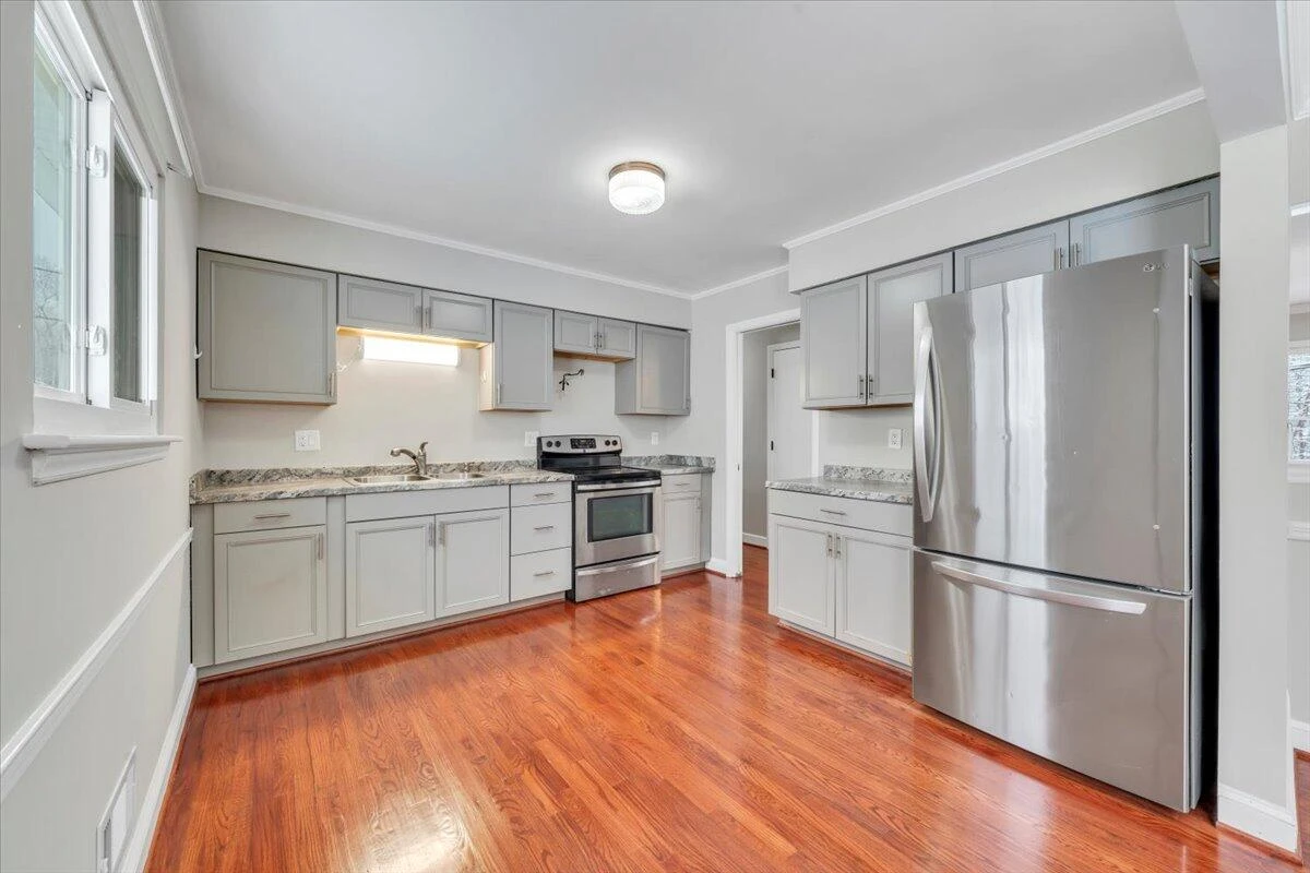 2540 Mcvitty RD SW - Photo 15