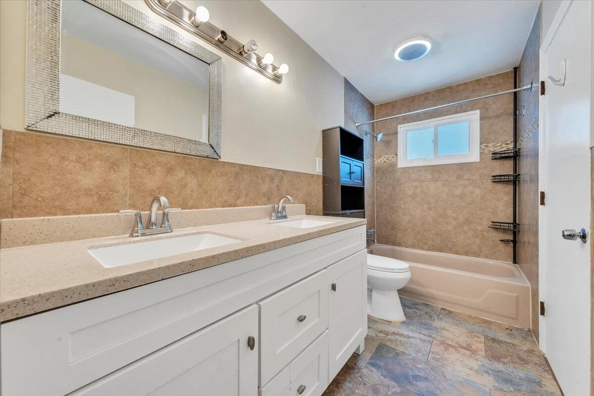 2540 Mcvitty RD SW - Photo 19