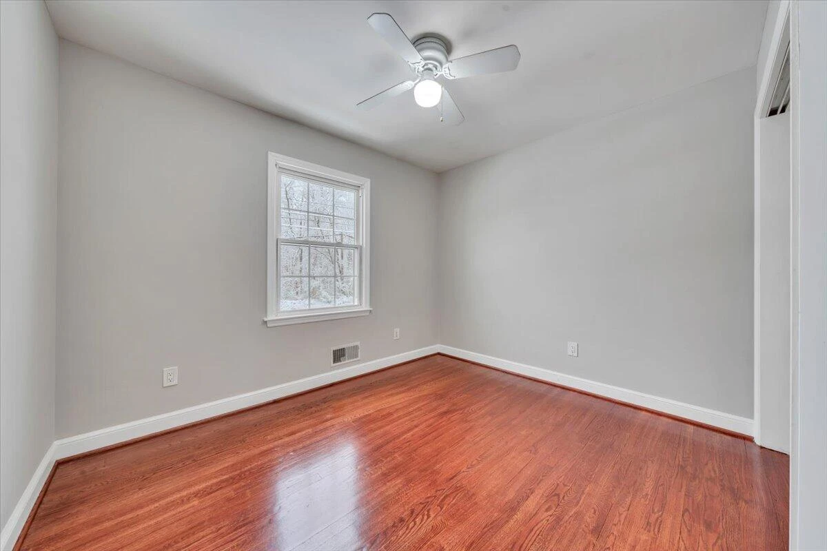2540 Mcvitty RD SW - Photo 25