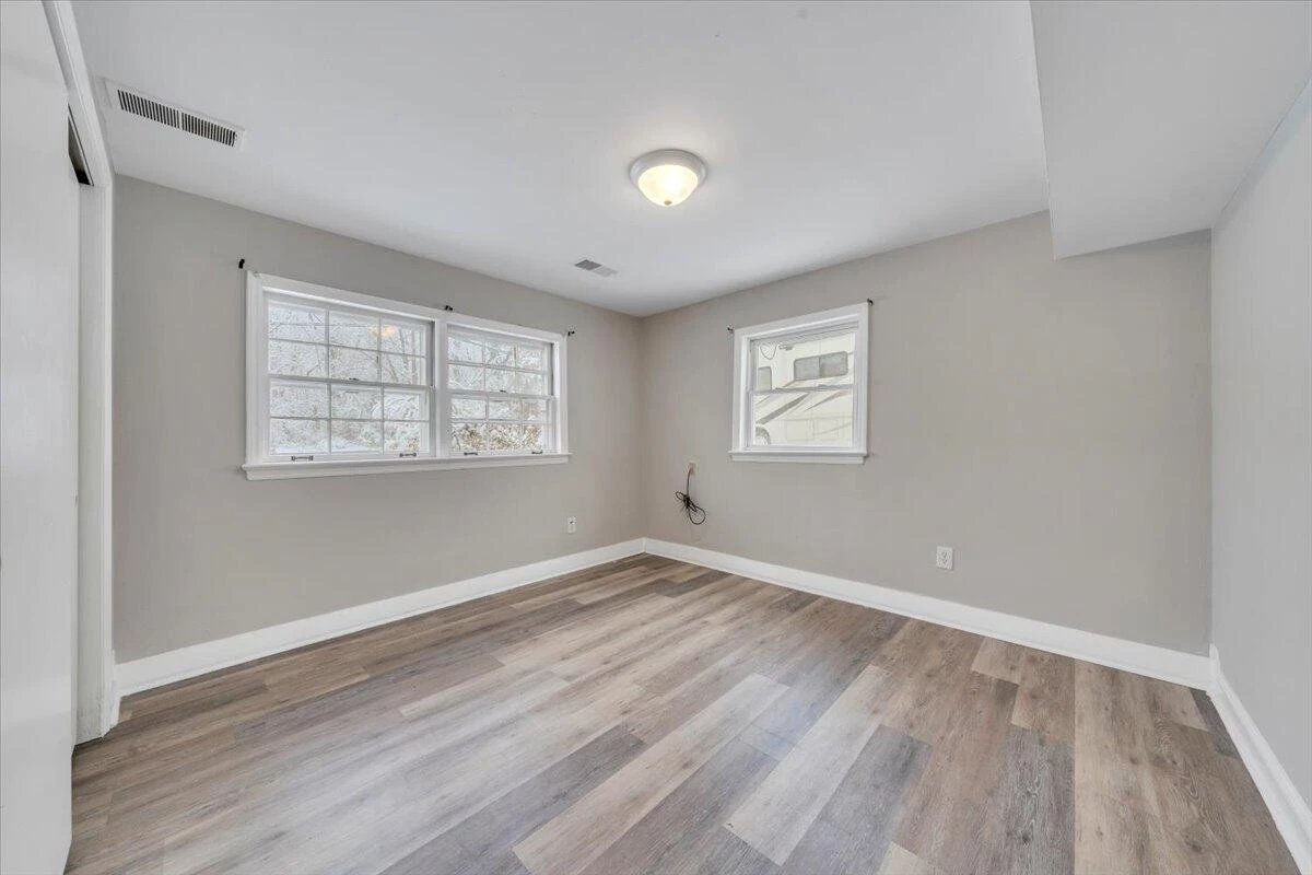 2540 Mcvitty RD SW - Photo 30