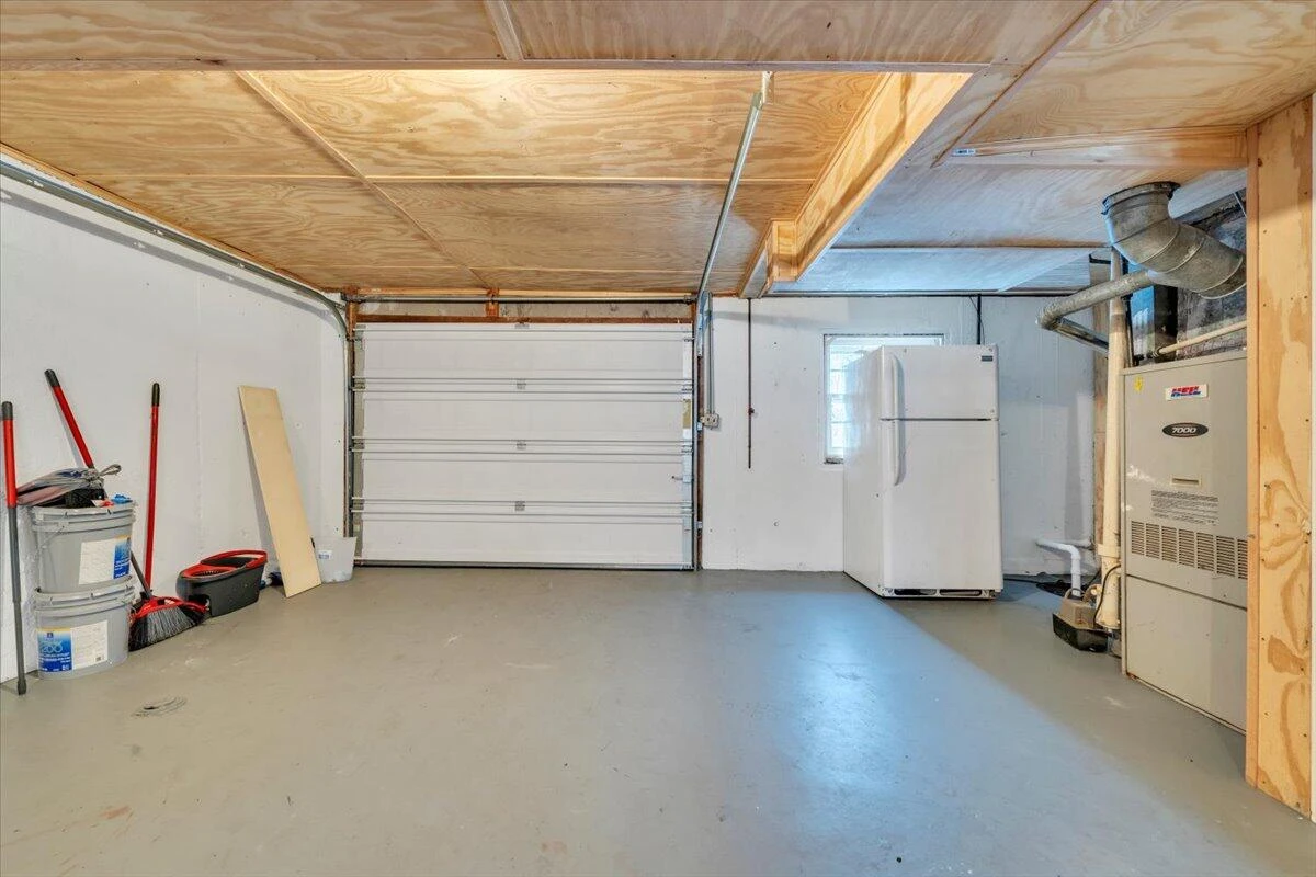 2540 Mcvitty RD SW - Photo 34