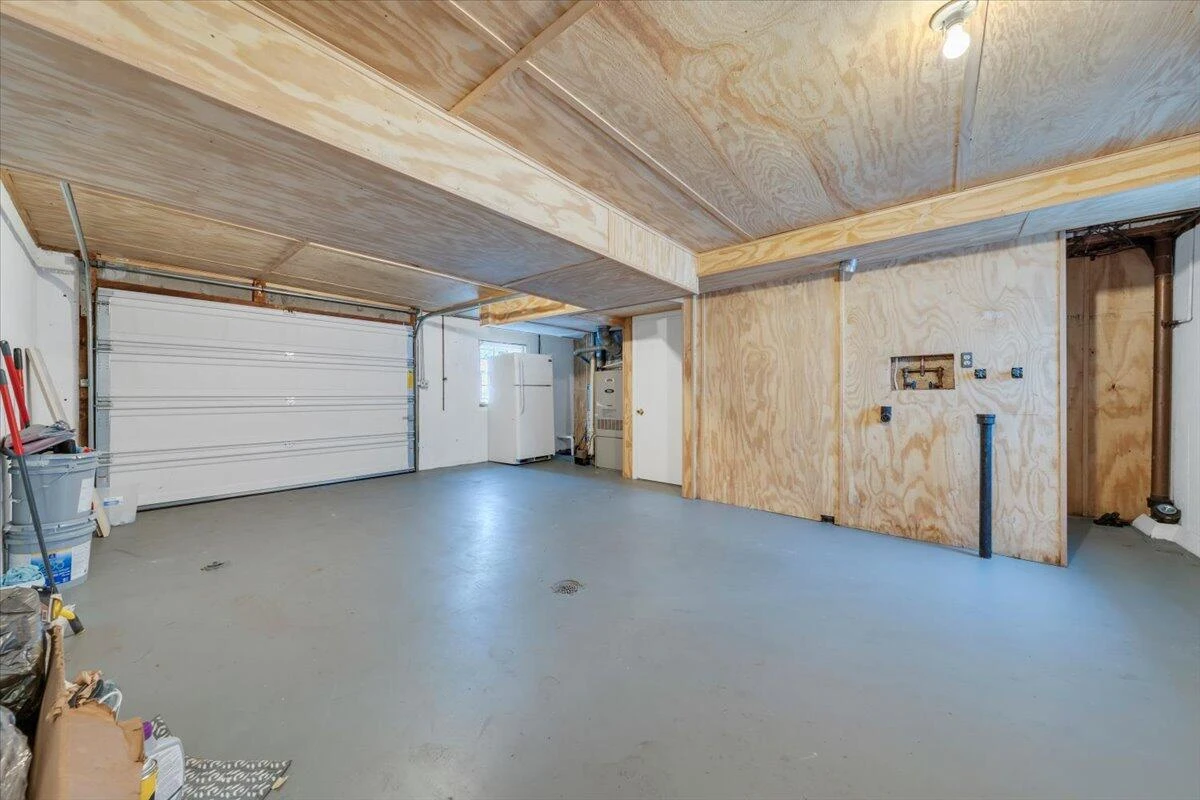 2540 Mcvitty RD SW - Photo 35