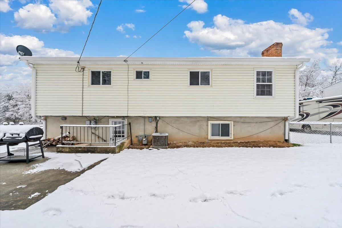 2540 Mcvitty RD SW - Photo 37