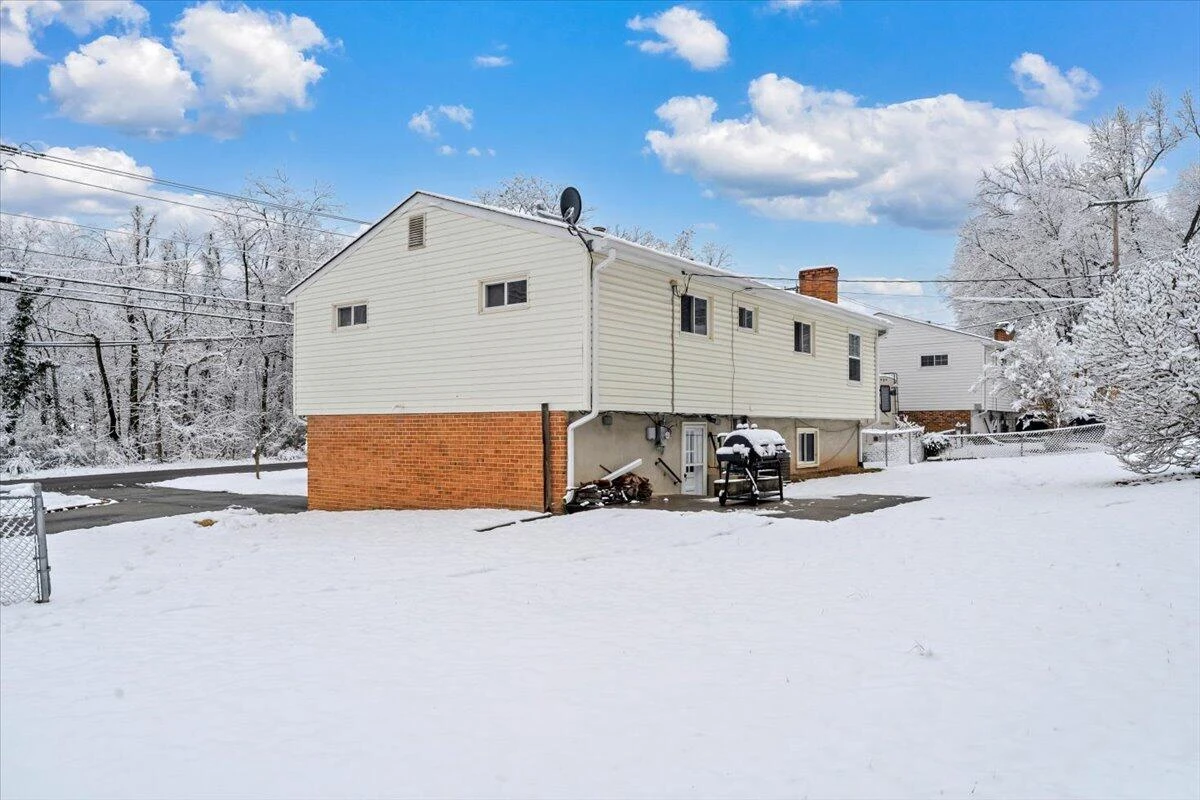 2540 Mcvitty RD SW - Photo 39