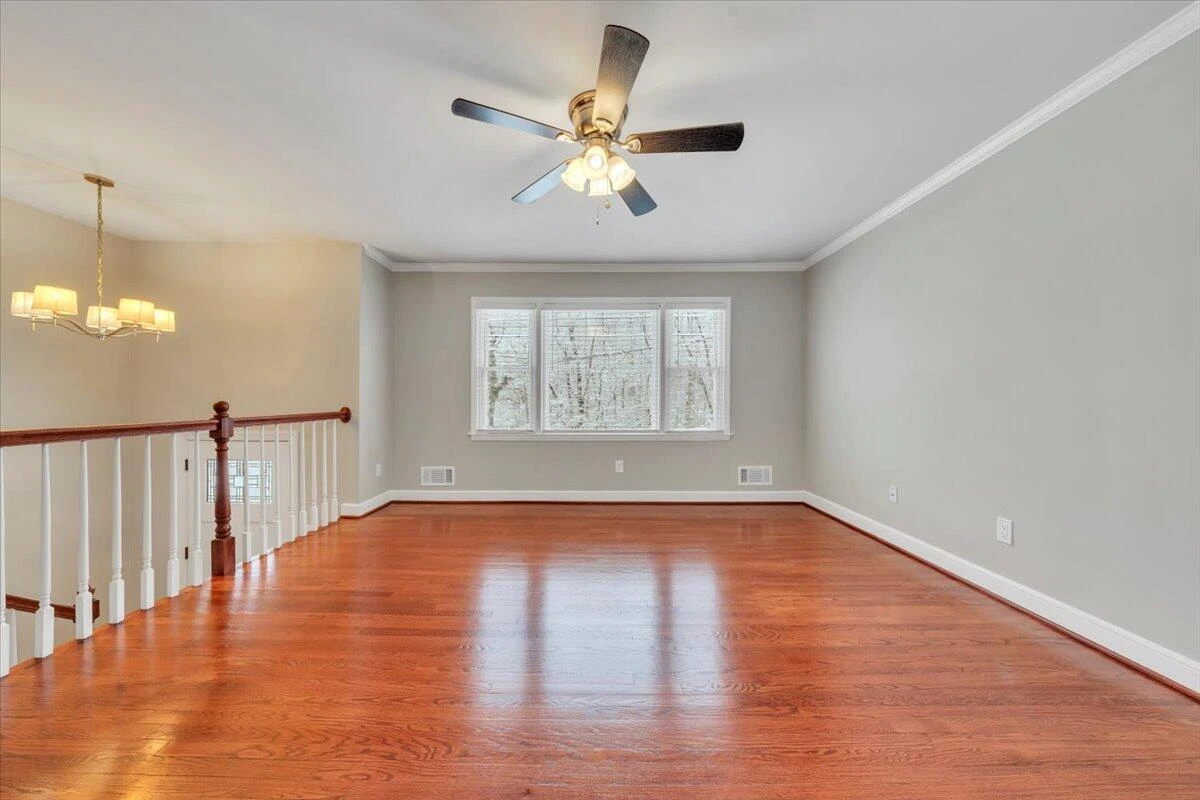 2540 Mcvitty RD SW - Photo 6