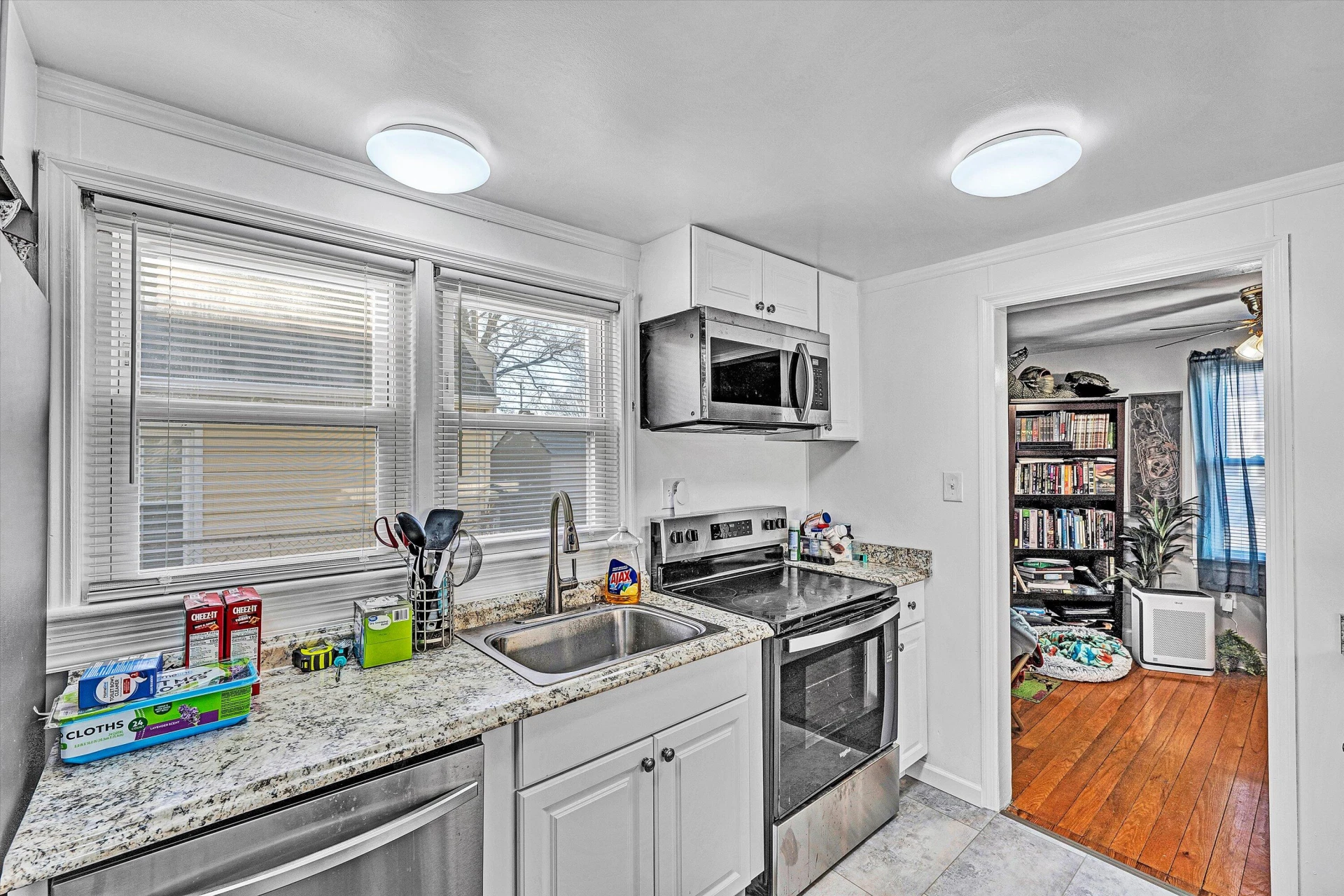 3015 KENNEDY ST NE - Photo 13