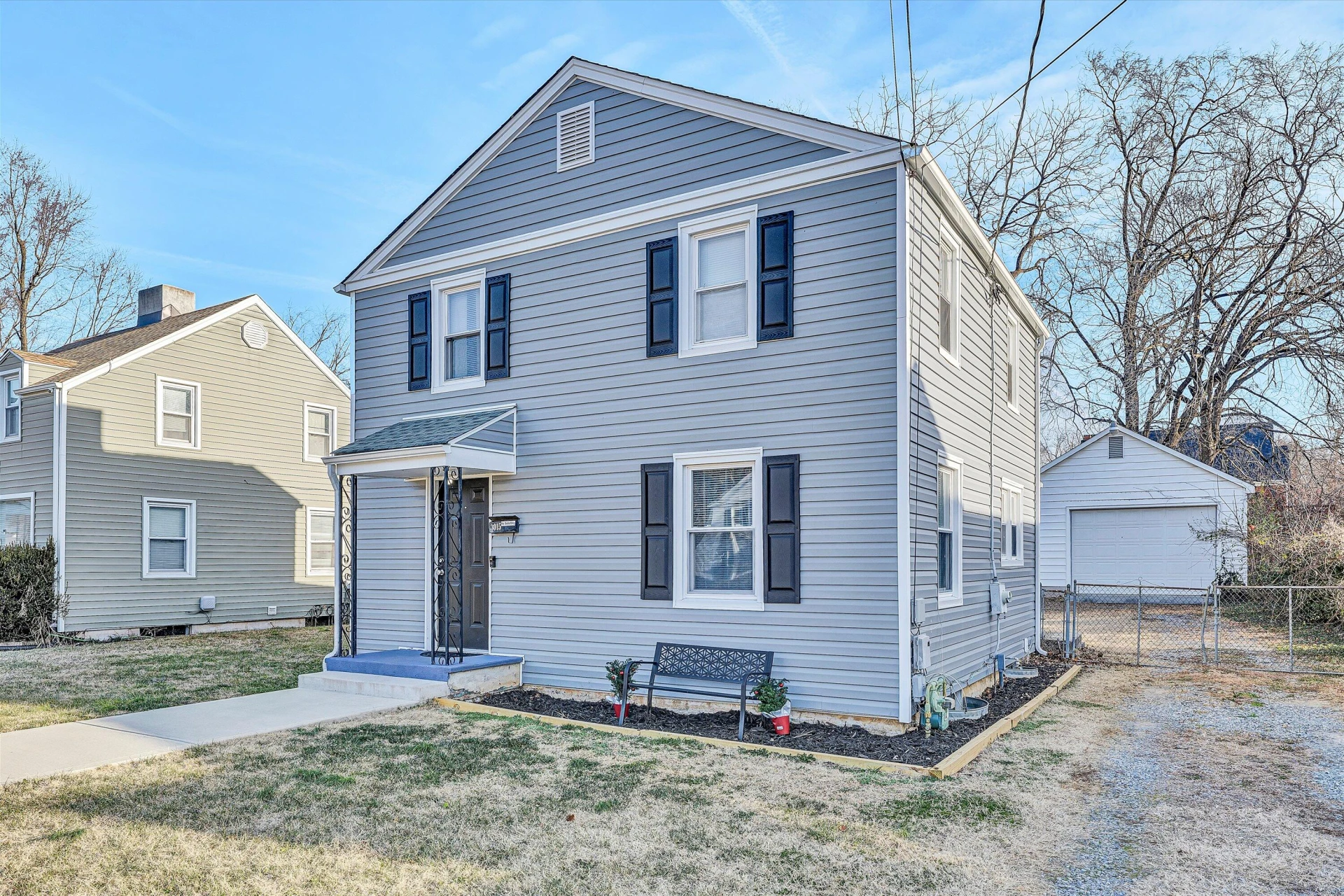 3015 KENNEDY ST NE - Photo 3