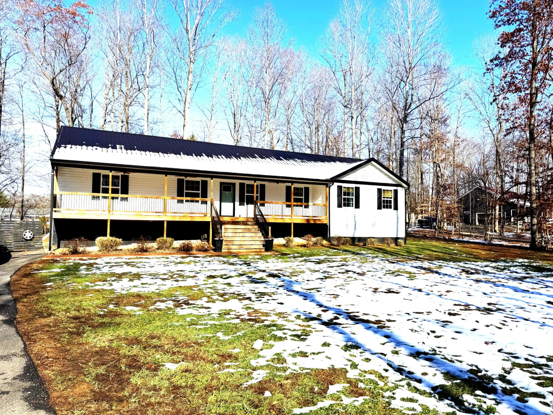 1369 Timberlake DR