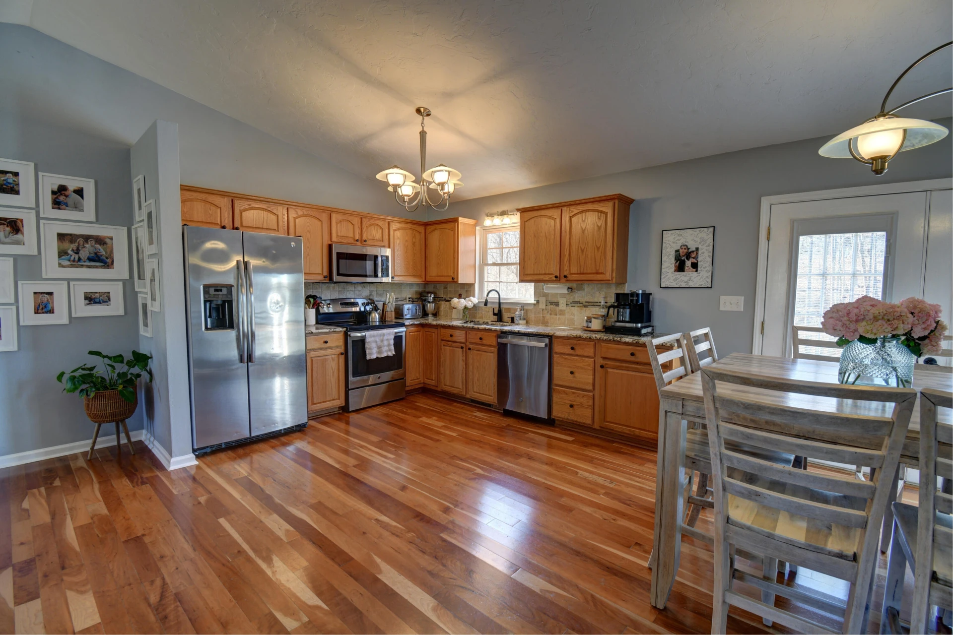 1367 Virginia Woods DR - Photo 5