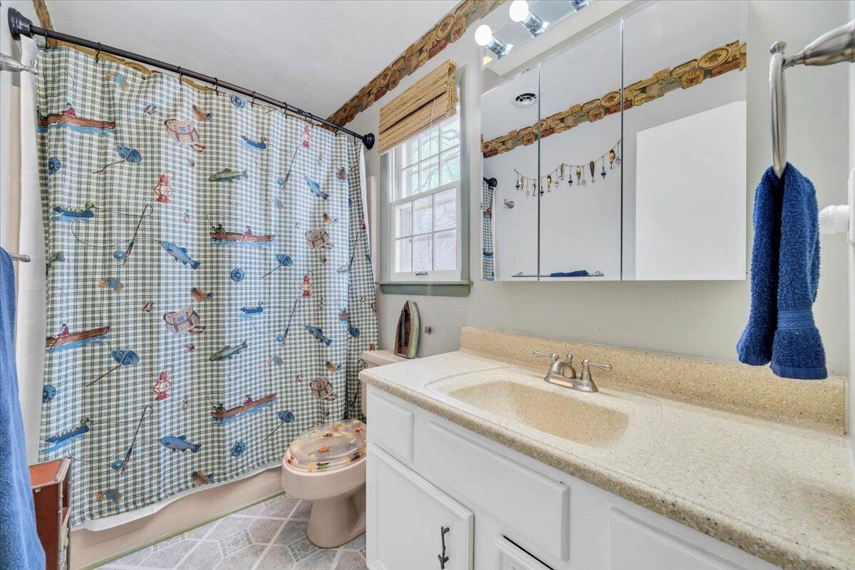 508 Hemlock Shores DR - Photo 16