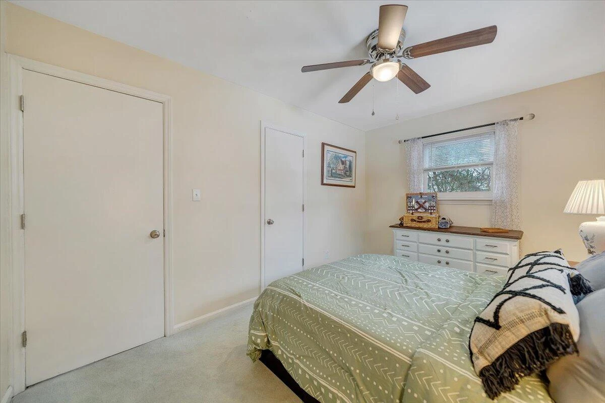 5433 Palm Valley RD - Photo 20