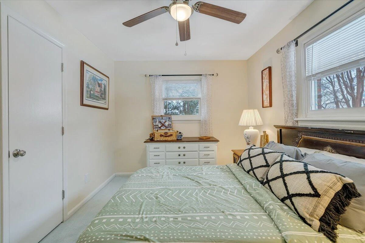 5433 Palm Valley RD - Photo 21