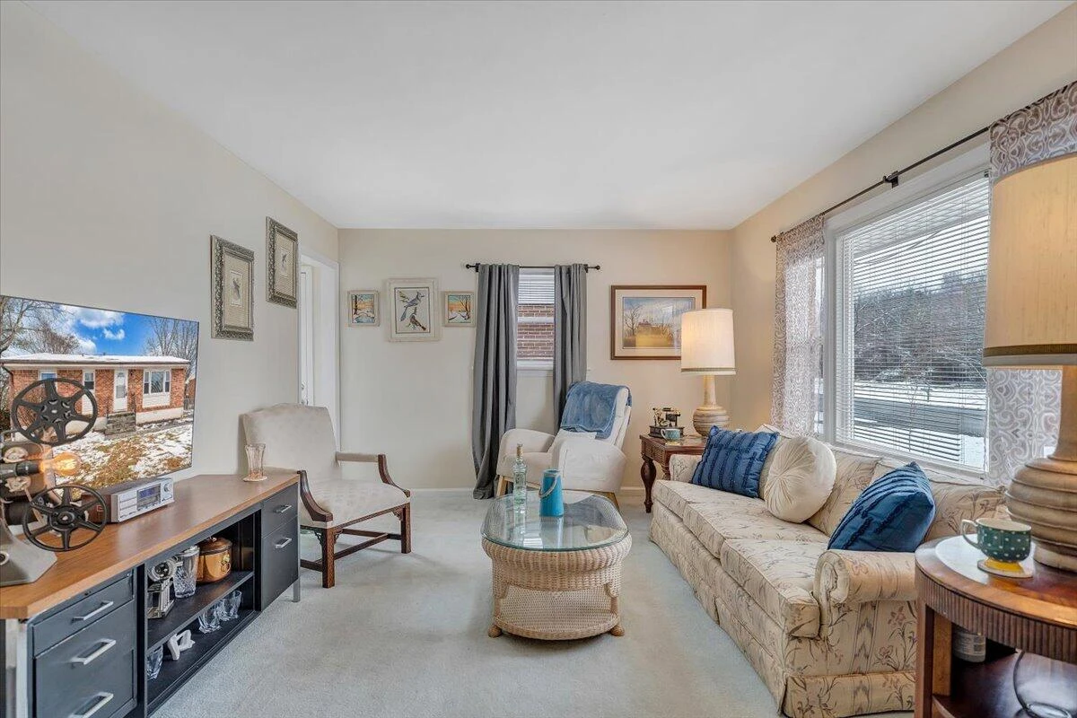 5433 Palm Valley RD - Photo 11