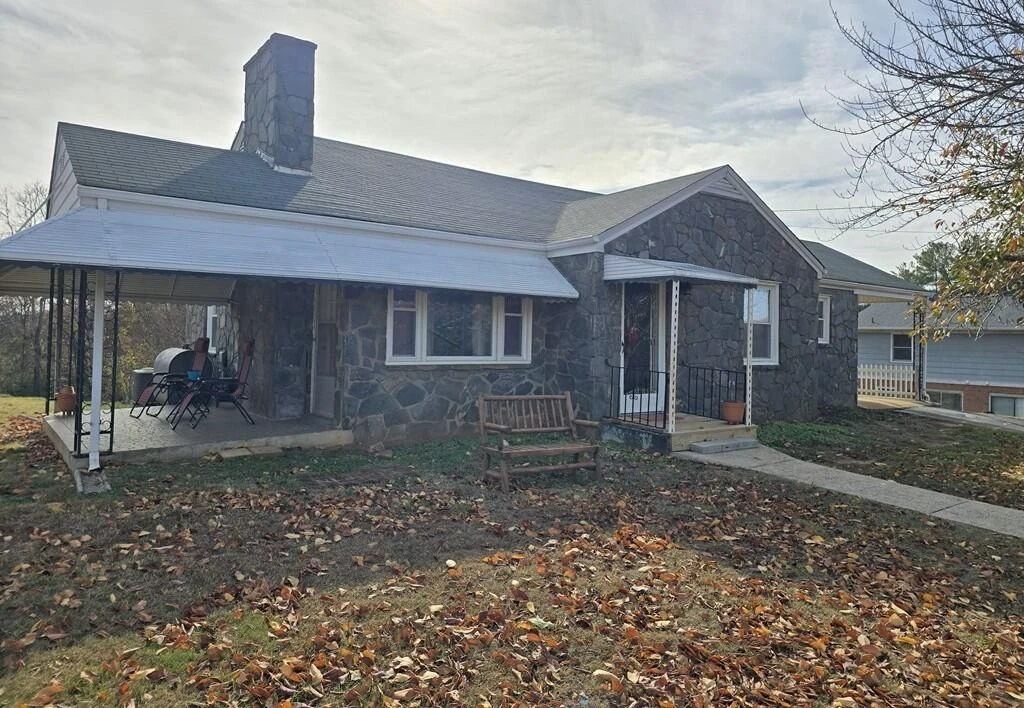1880 Old Chatham RD