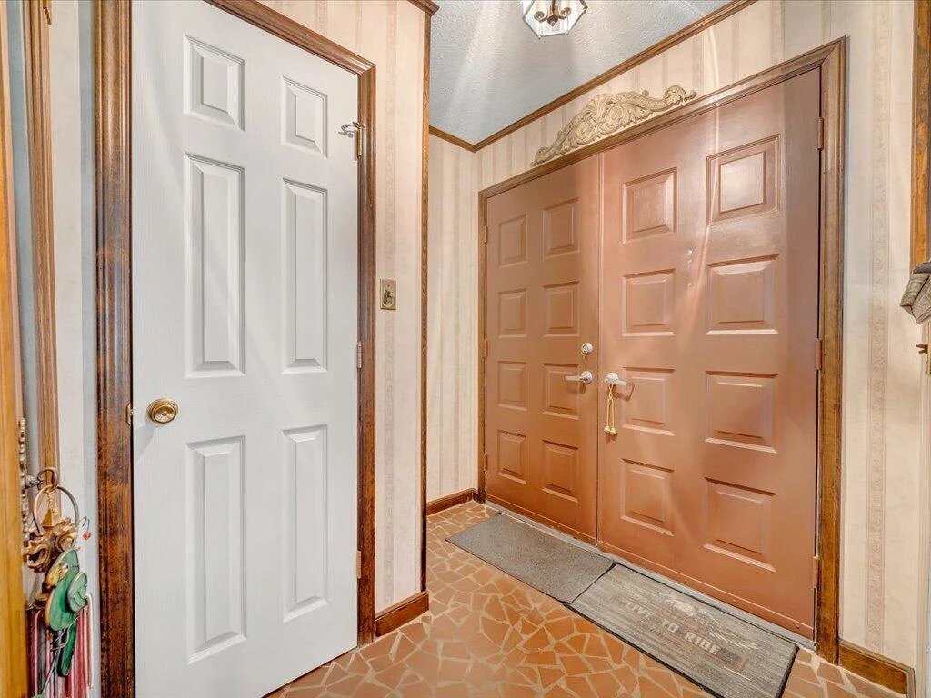 138 Carriage CT - Photo 4