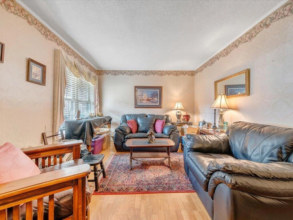 138 Carriage CT - Photo 5