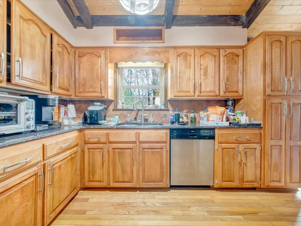138 Carriage CT - Photo 7
