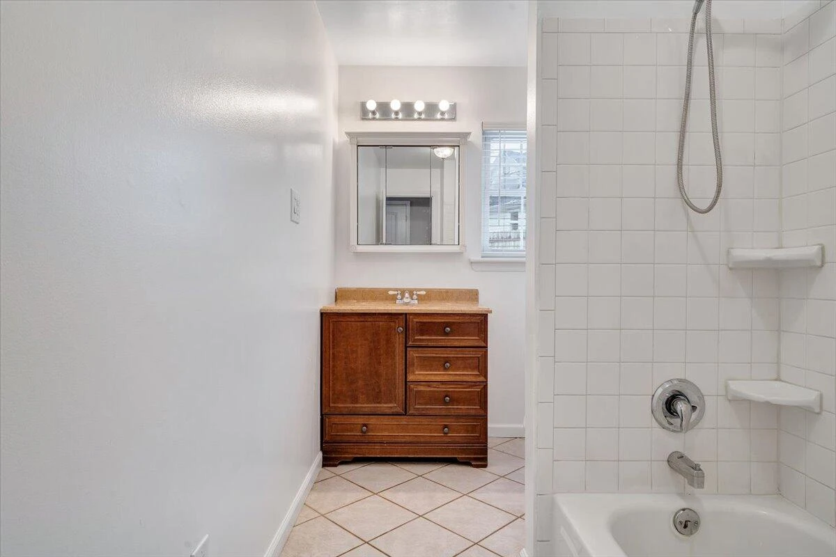 646 E Augusta AVE - Photo 39