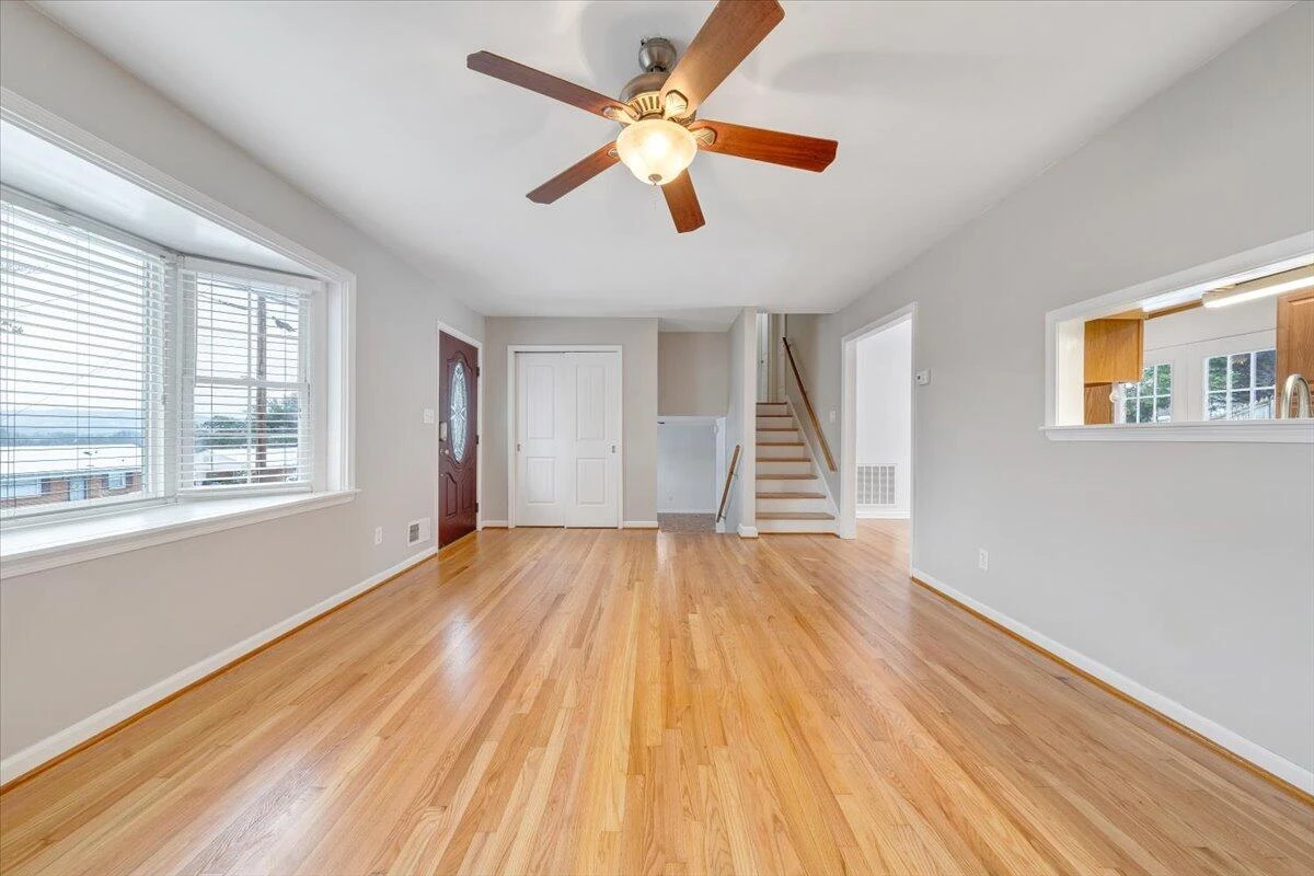 646 E Augusta AVE - Photo 13