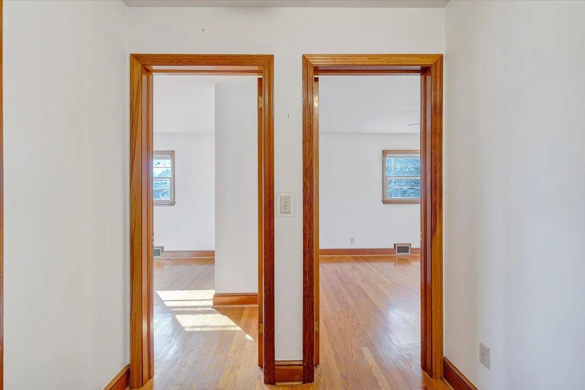 470 Hilltop Drive DR - Photo 18