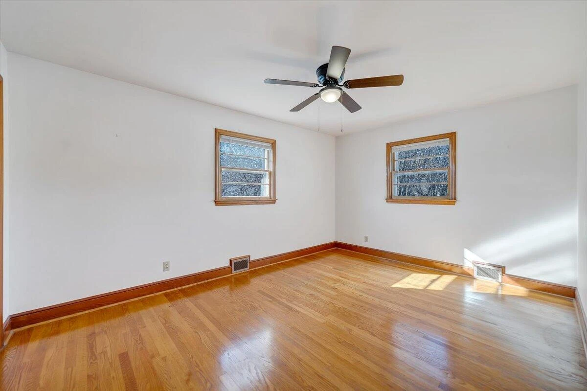 470 Hilltop Drive DR - Photo 19