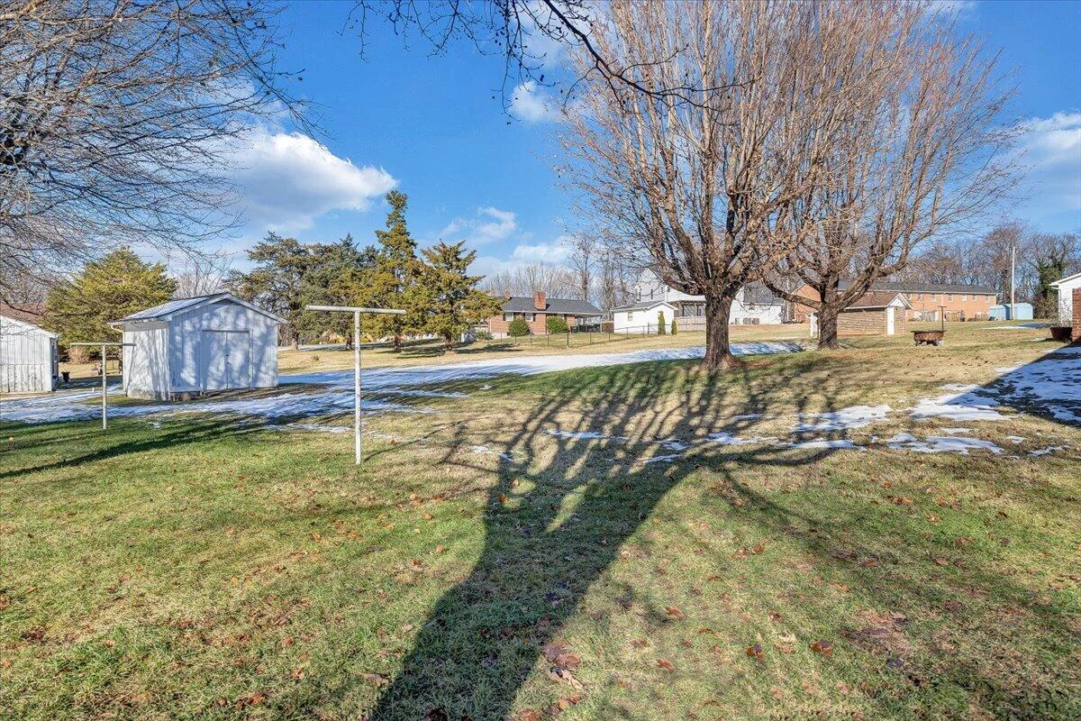 470 Hilltop Drive DR - Photo 37