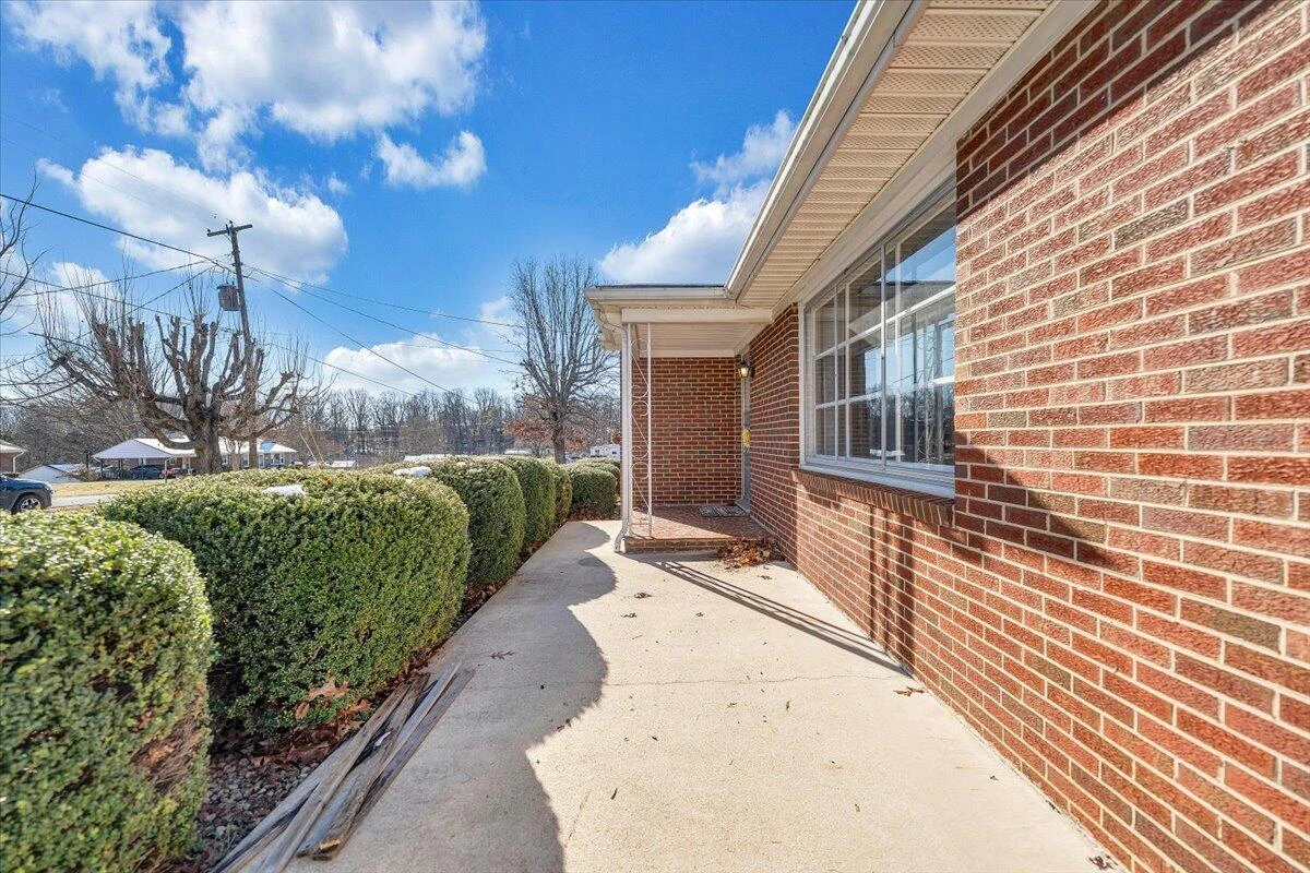 470 Hilltop Drive DR - Photo 40