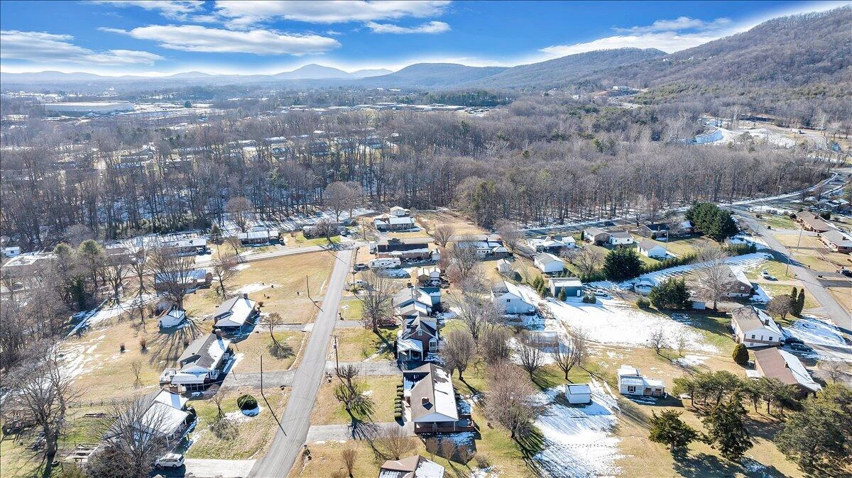 470 Hilltop Drive DR - Photo 42