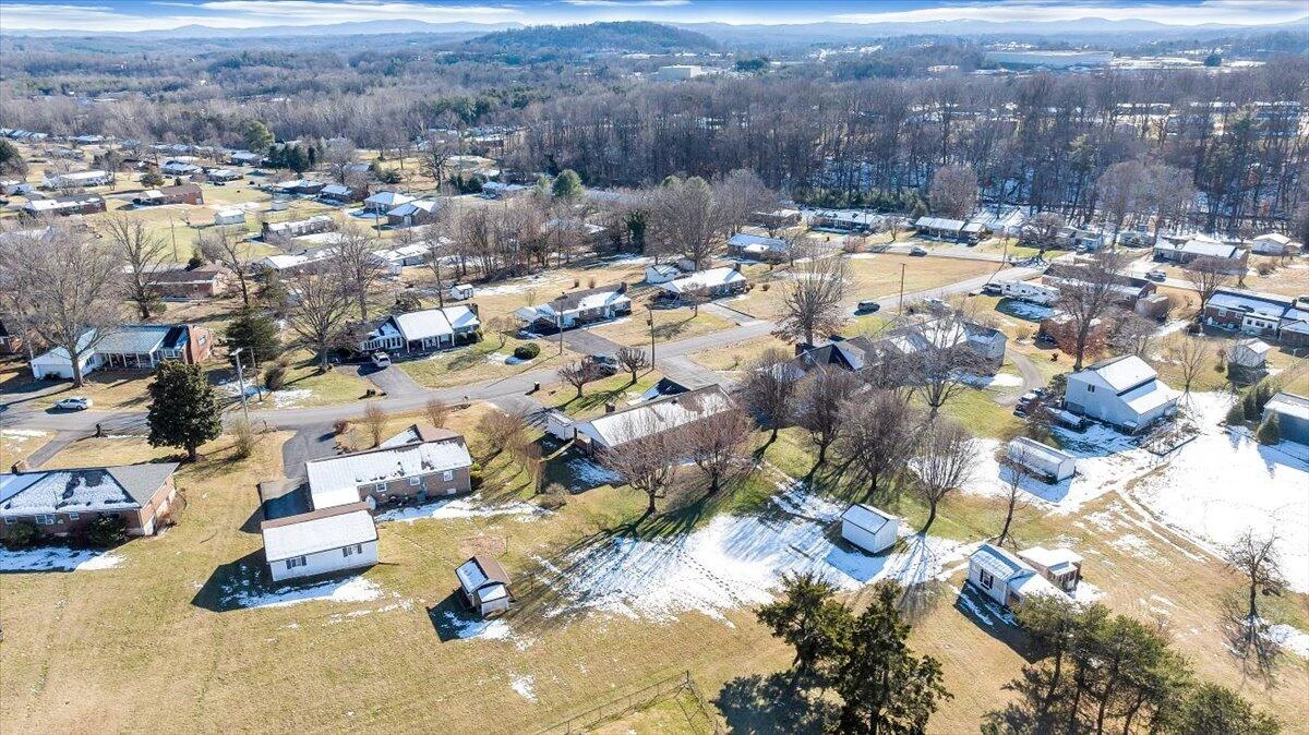470 Hilltop Drive DR - Photo 52