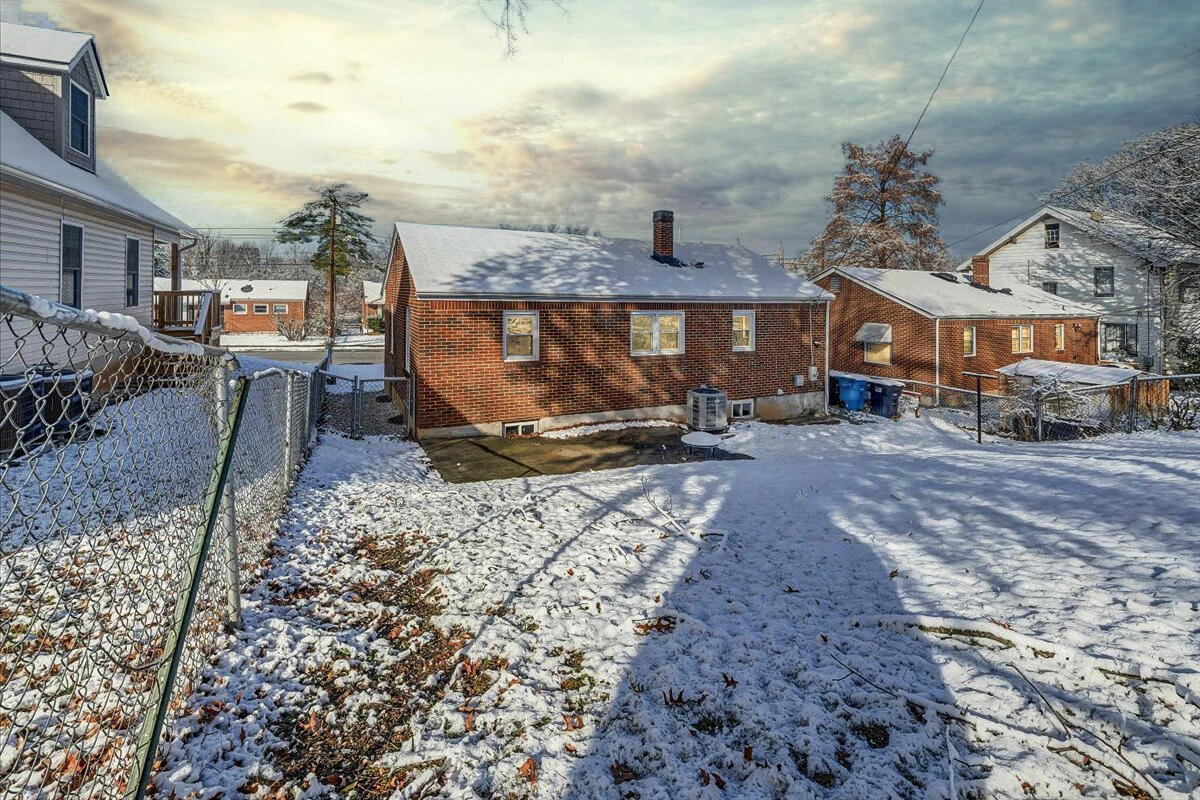 1234 Hamilton TER SE - Photo 32