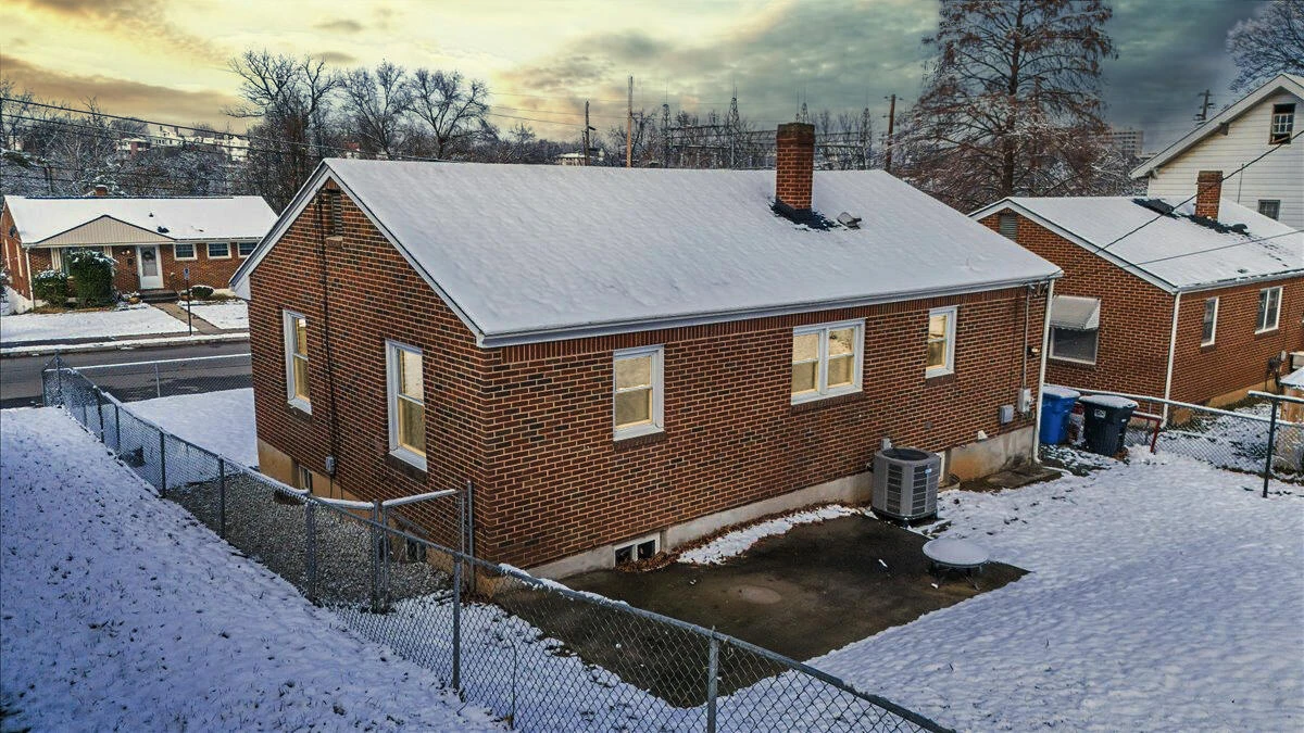 1234 Hamilton TER SE - Photo 33
