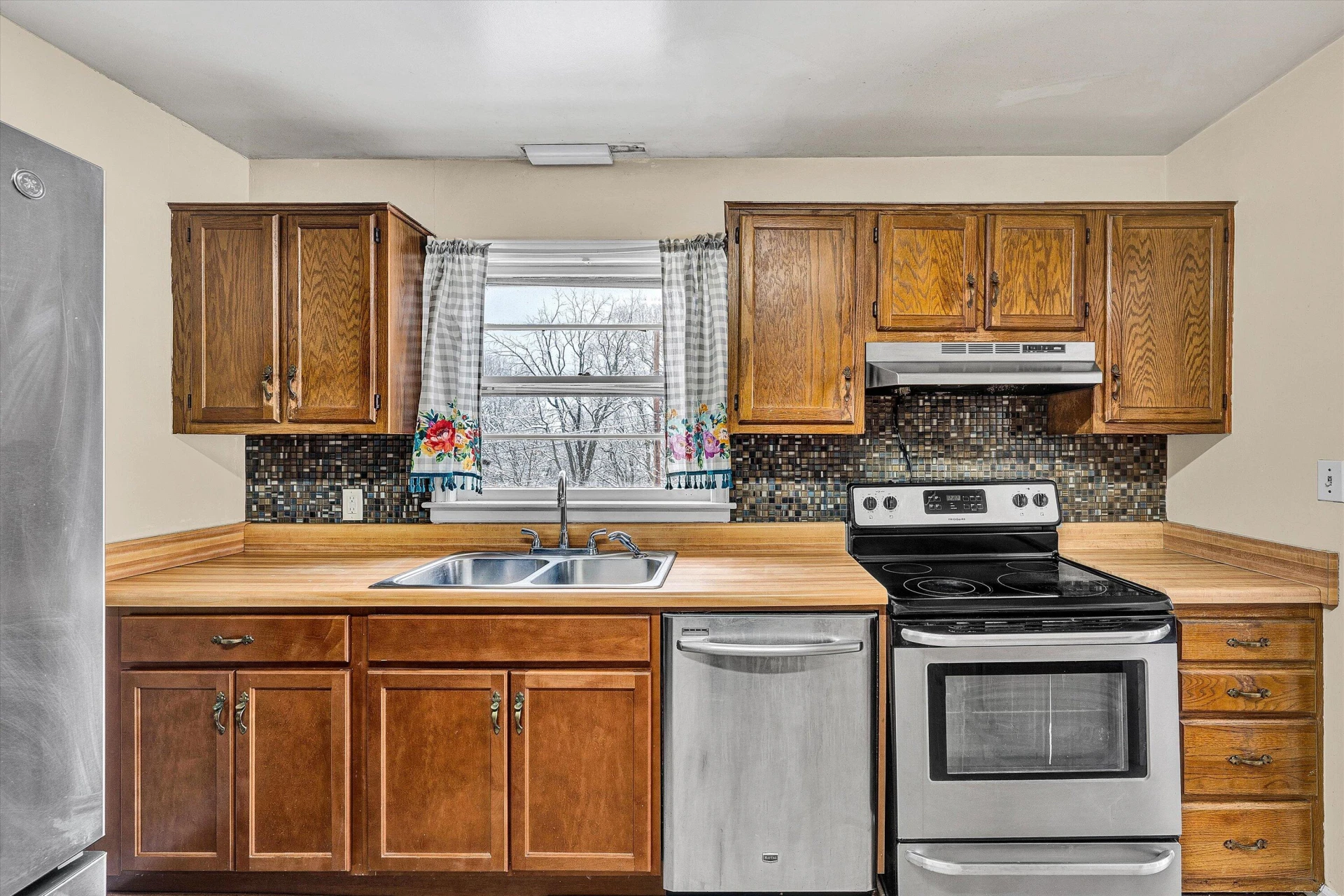 402 Cherryhill RD NW - Photo 12