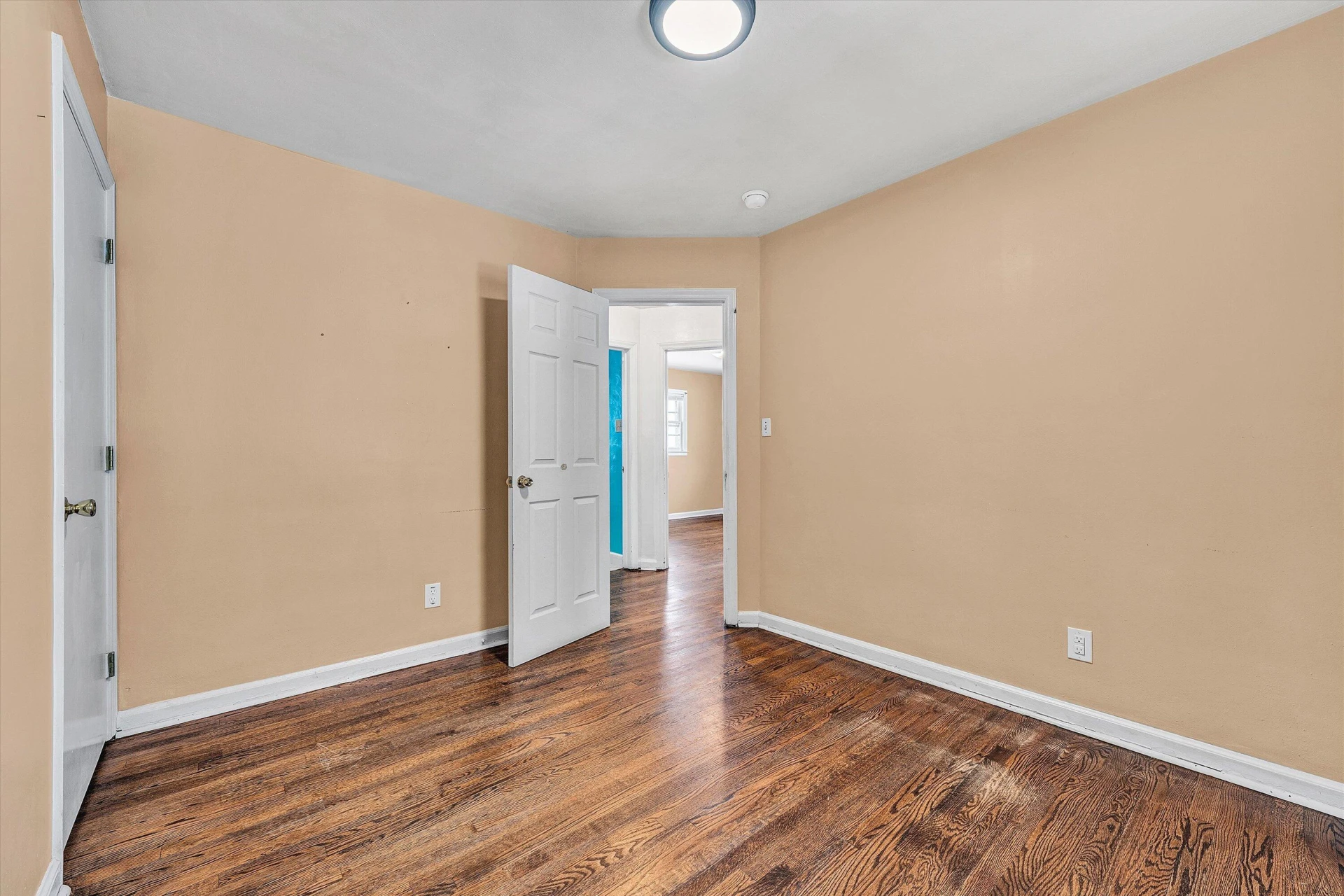 402 Cherryhill RD NW - Photo 19