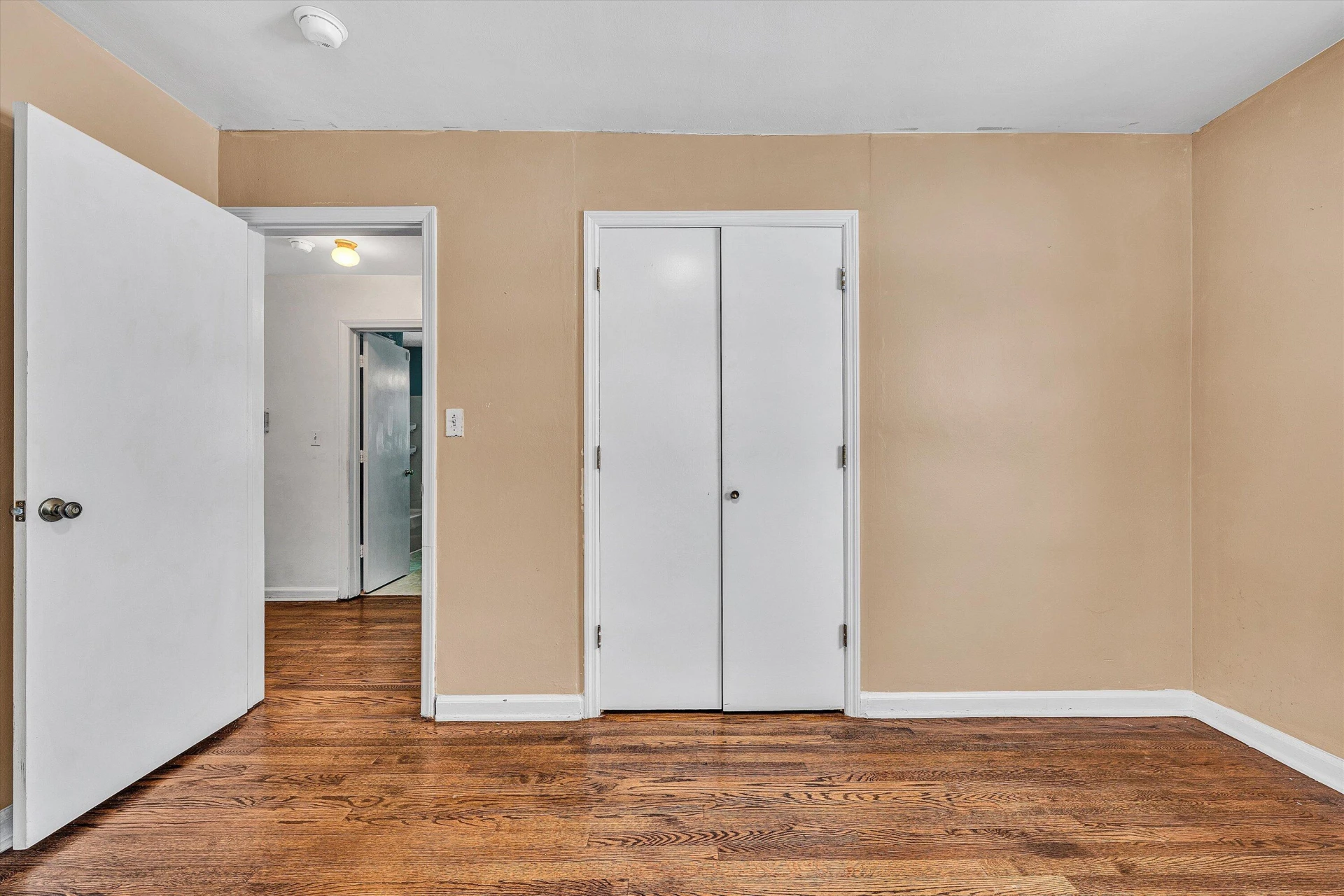 402 Cherryhill RD NW - Photo 22