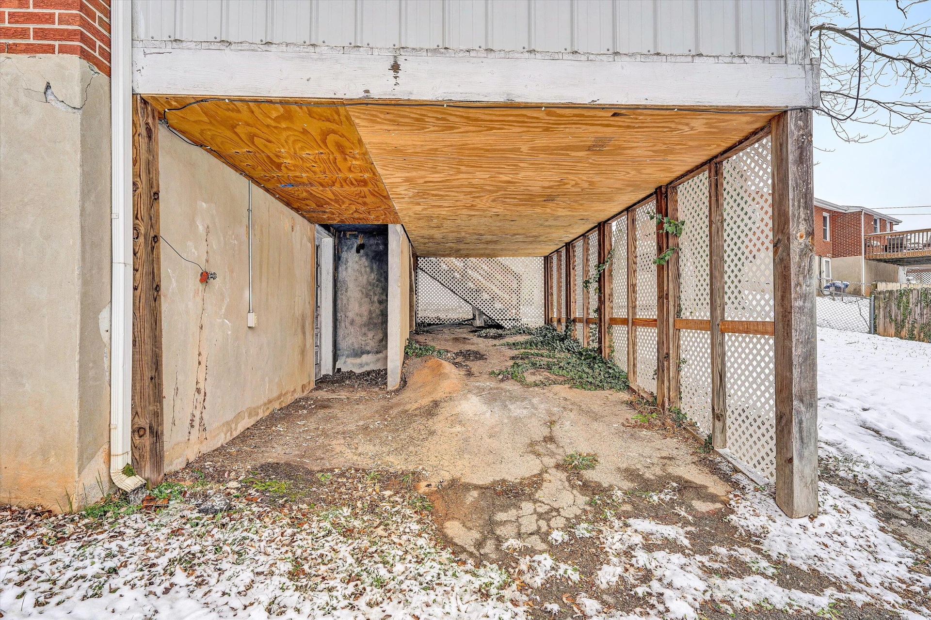 402 Cherryhill RD NW - Photo 35