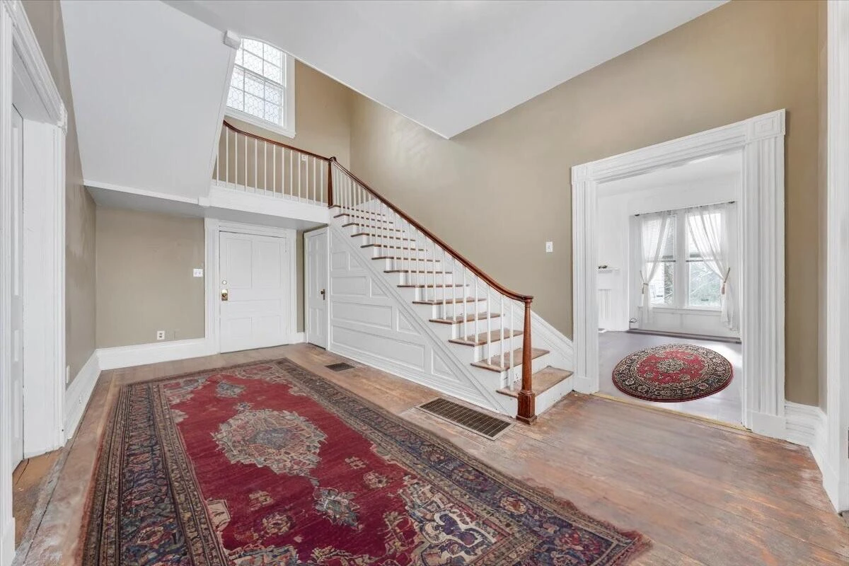 621 10th ST NW - Photo 19