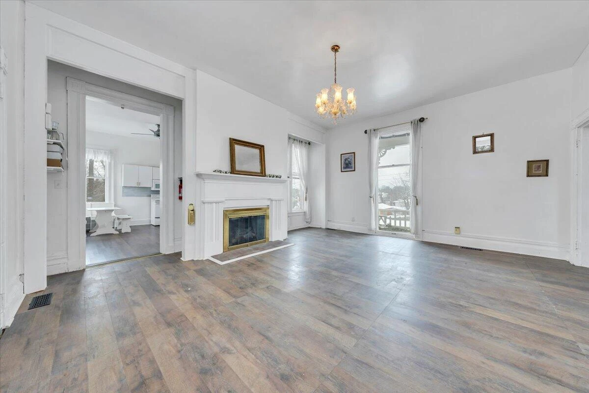 621 10th ST NW - Photo 21