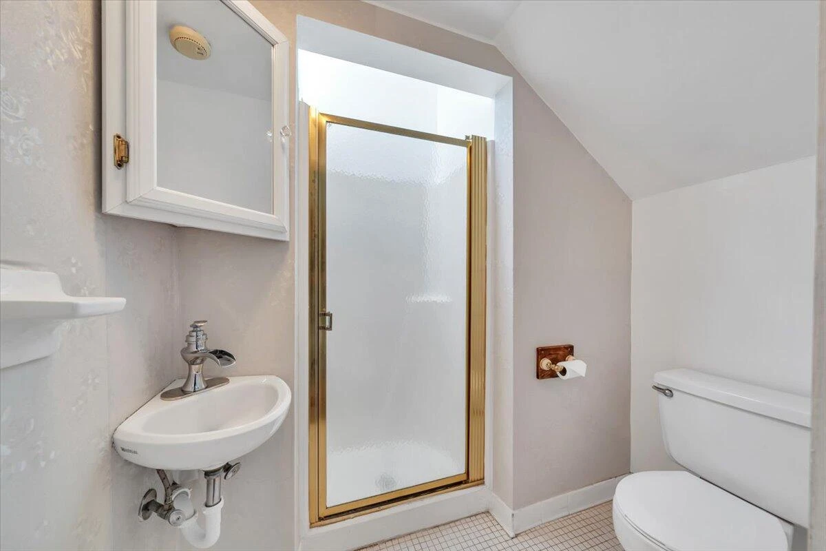 621 10th ST NW - Photo 33