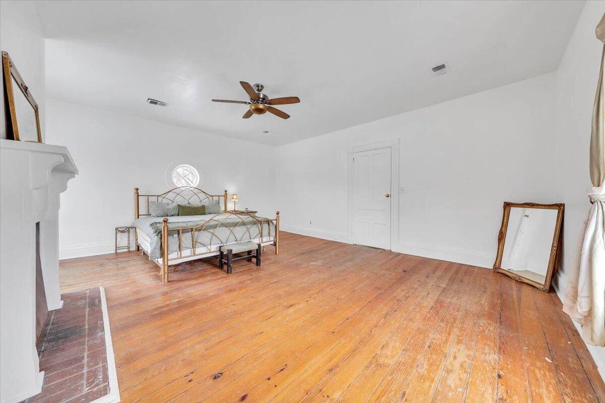 621 10th ST NW - Photo 42